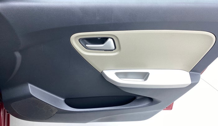 2017 Maruti Alto K10 VXI P, Petrol, Manual, 26,989 km, Driver Side Door Panels Control