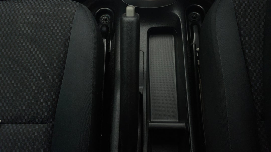 2018 Honda Jazz Vti, Automatic, 73123 km, Handbrake