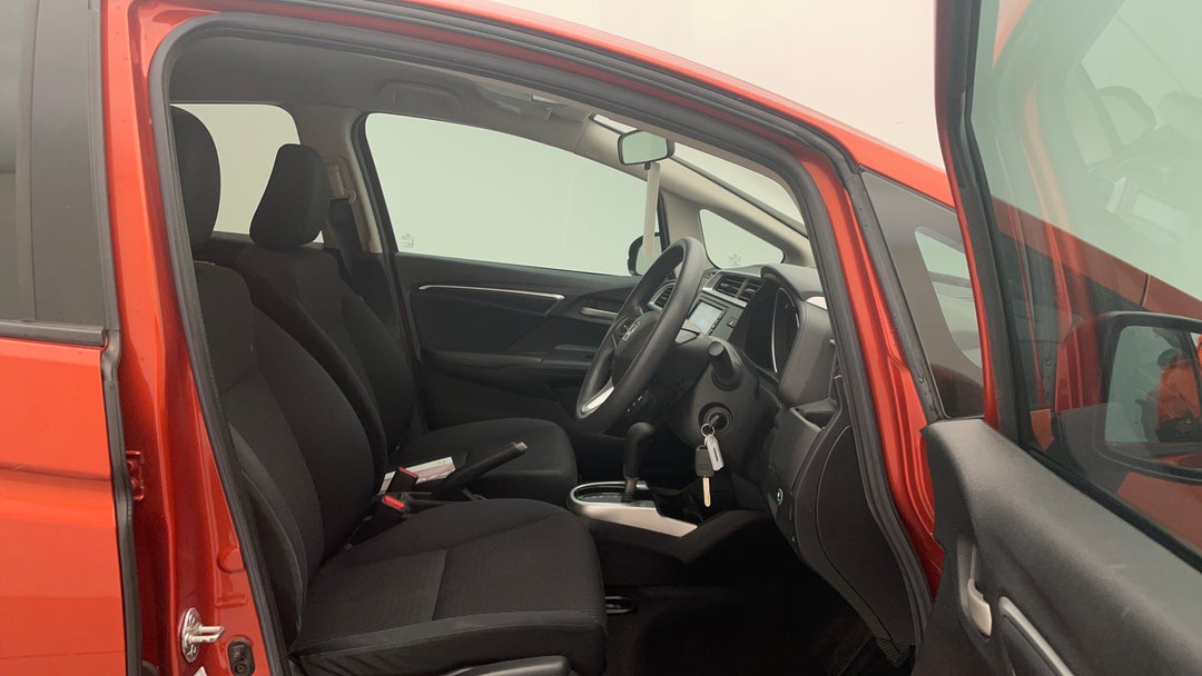 2018 Honda Jazz Vti, Automatic, 73123 km, Right Side Front Door Cabin View