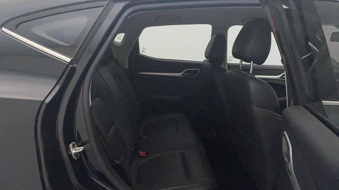 2022 MG Zst Vibe, Automatic, 33255 km, Right Side Rear Door Cabin View