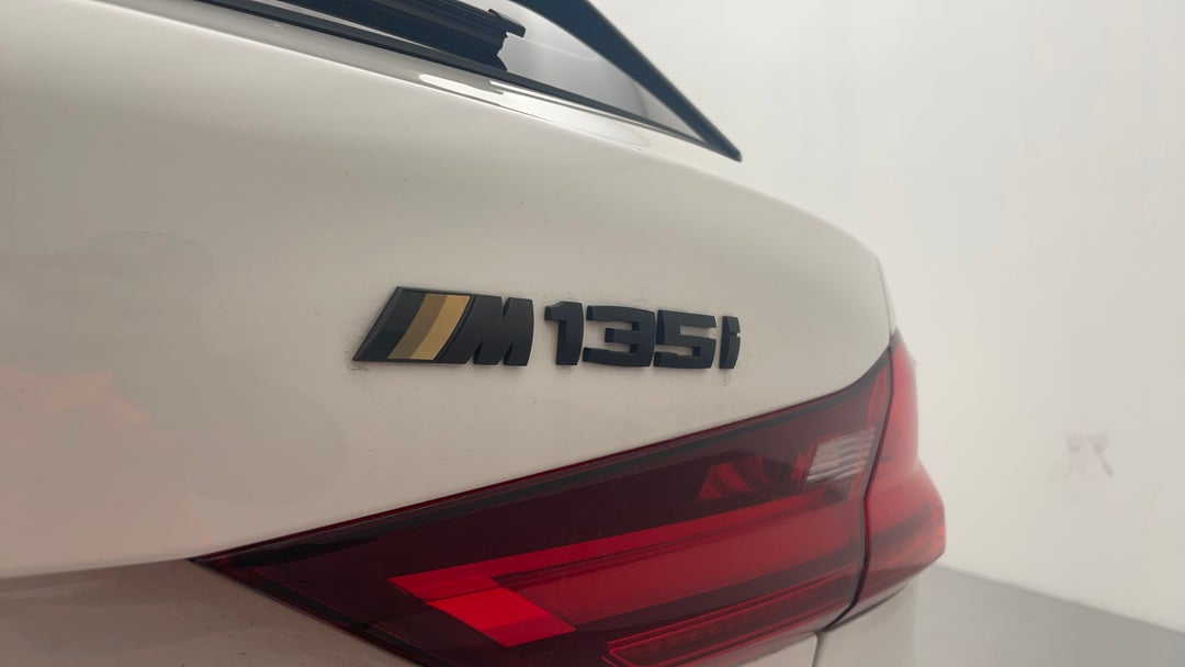 Badge (Boot Right Side)