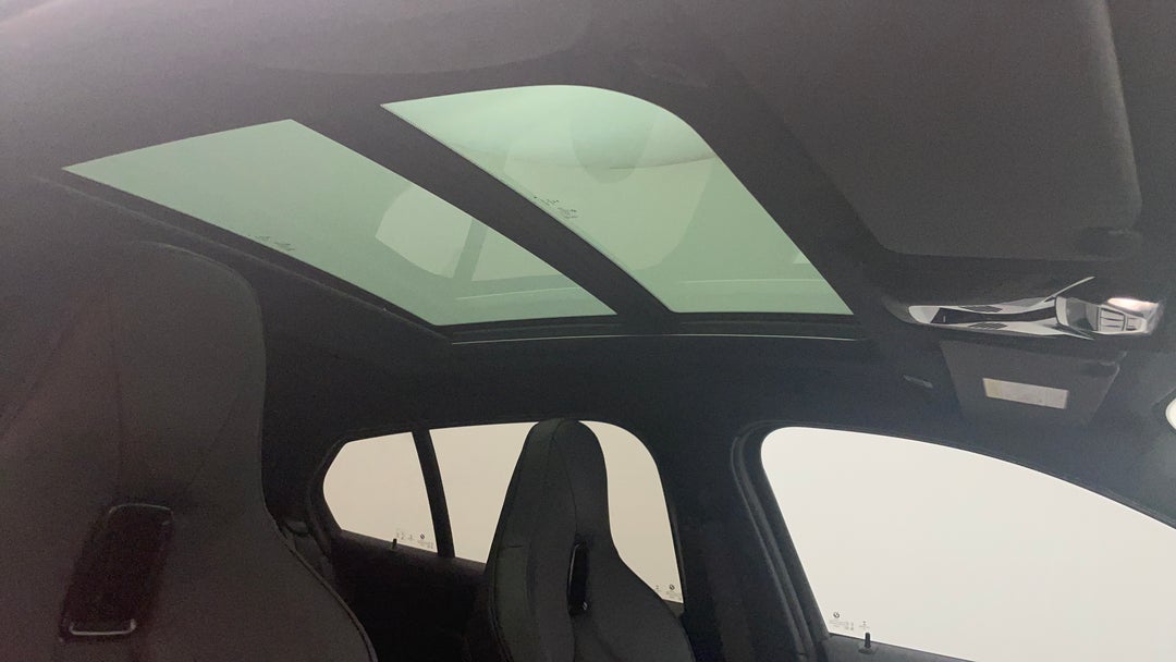 Interior Sunroof/Moonroof