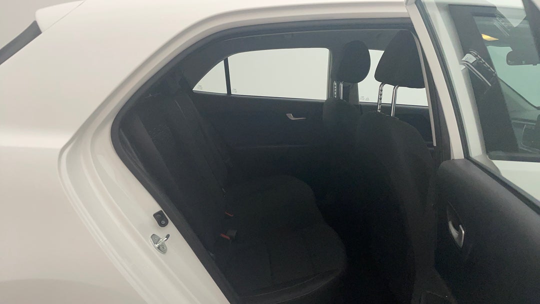 2023 Kia Rio Sport, Automatic, 23785 km, Right Side Rear Door Cabin View