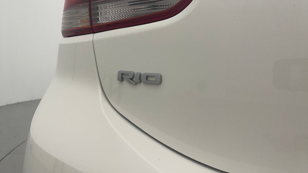 2023 Kia Rio Sport, Automatic, 23785 km, Badge (Boot Left Side)