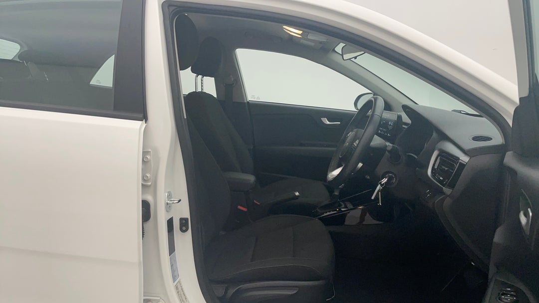 2023 Kia Rio Sport, Automatic, 23785 km, Right Side Front Door Cabin View