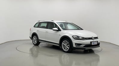 2017 Volkswagen Golf Alltrack 132 Tsi Premium Automatic, 124k km Petrol Car
