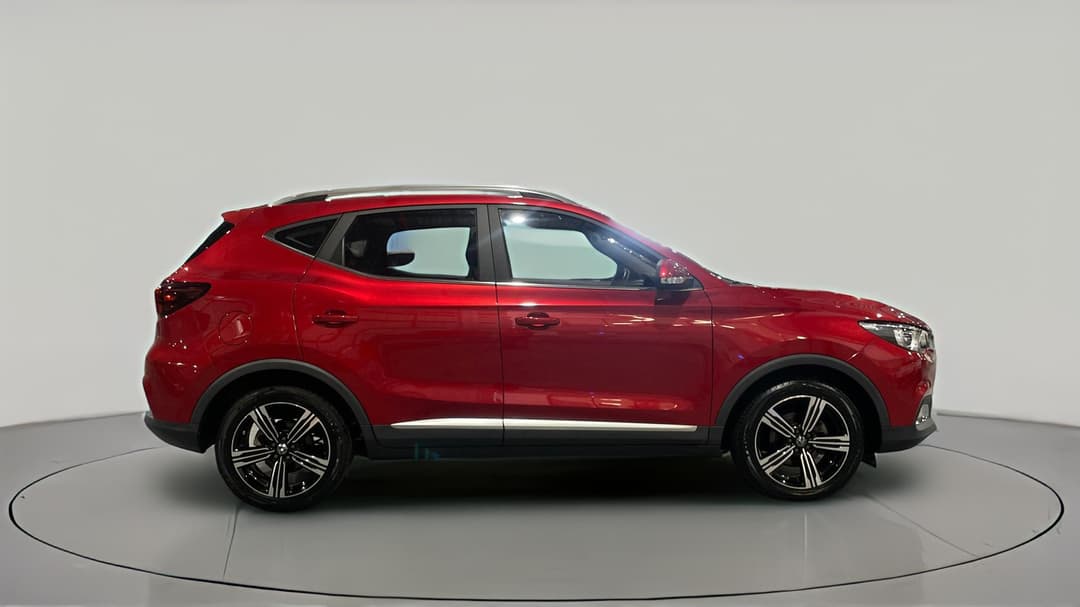 2019 MG ZS Essence, Automatic, 48020 km, Right Side View