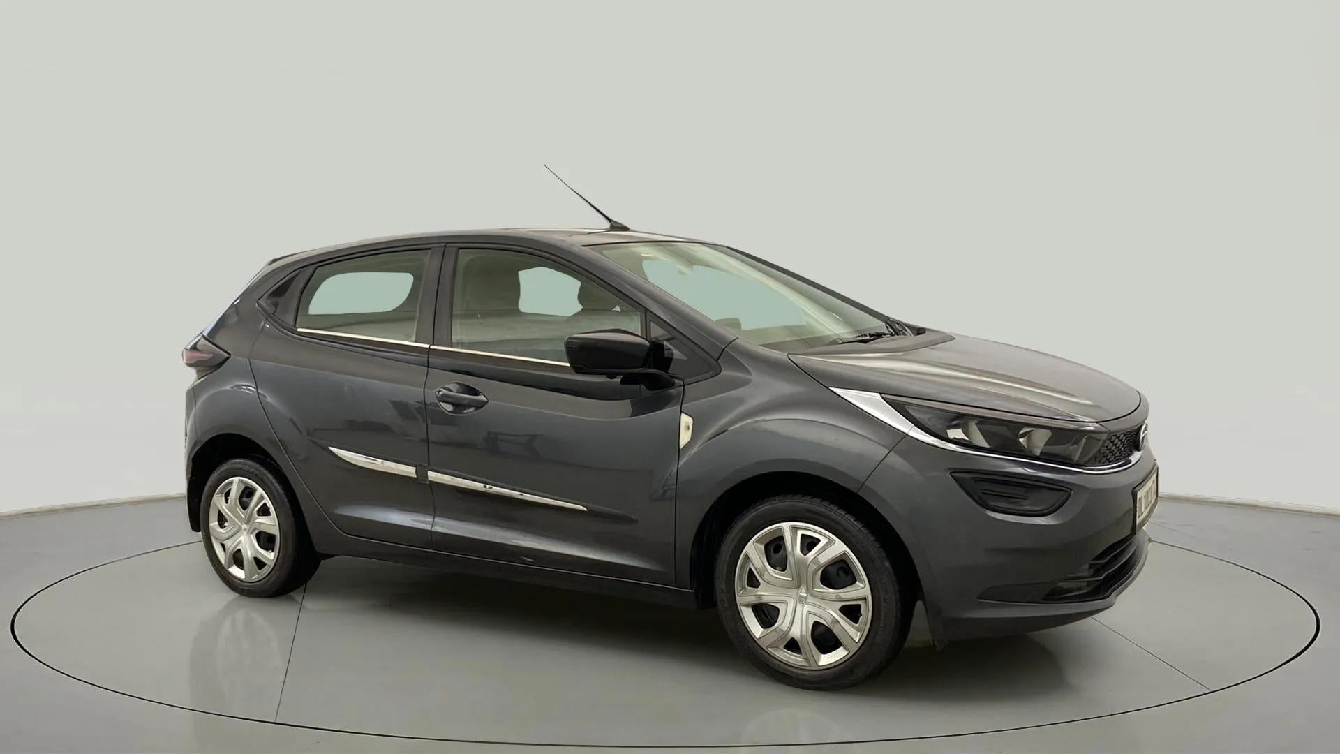 Tata ALTROZ
