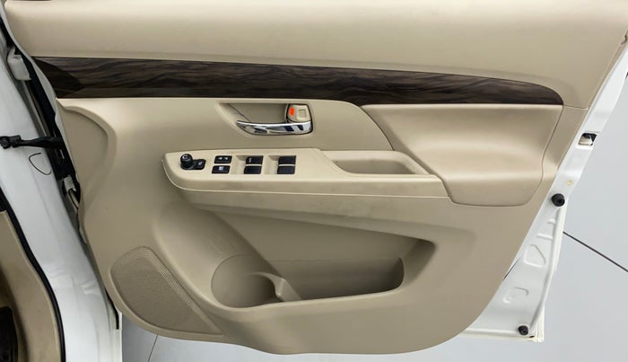 2020 Maruti Ertiga ZXI SHVS, Petrol, Manual, 10,585 km, Driver Side Door Panels Control