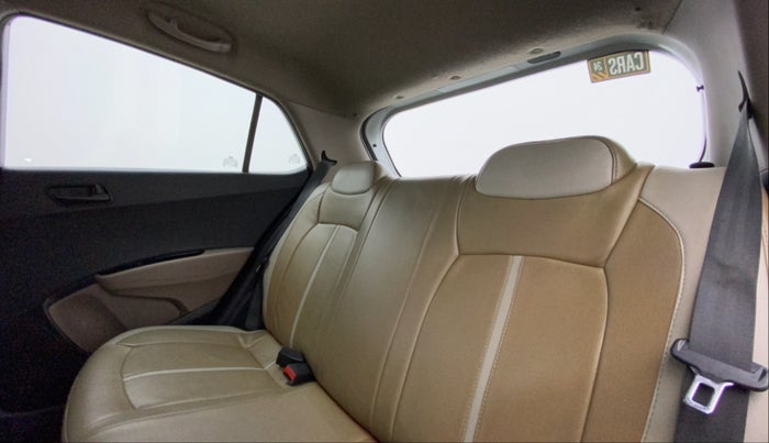 2015 Hyundai Grand i10 MAGNA 1.2 KAPPA VTVT, Petrol, Manual, 58,315 km, Right Side Rear Door Cabin