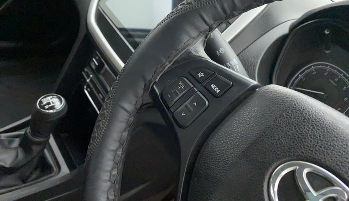 2022 Toyota URBAN CRUISER MID GRADE MT, Petrol, Manual, 8,950 km, Steering wheel - Sound system control not functional