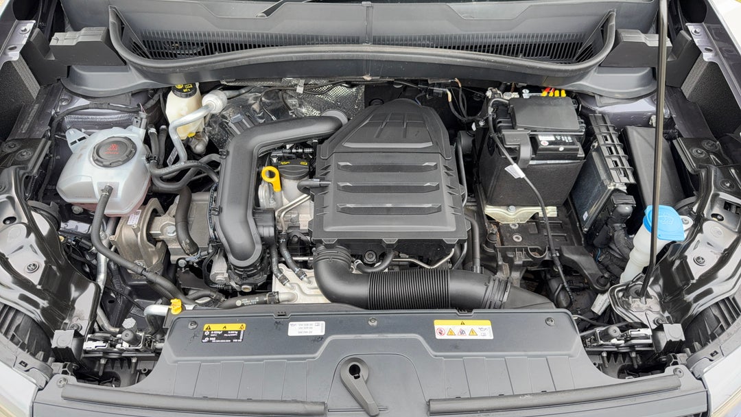 Open Bonnet (Engine)