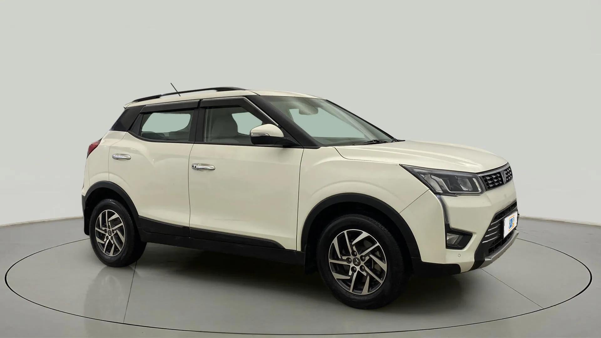Mahindra XUV300