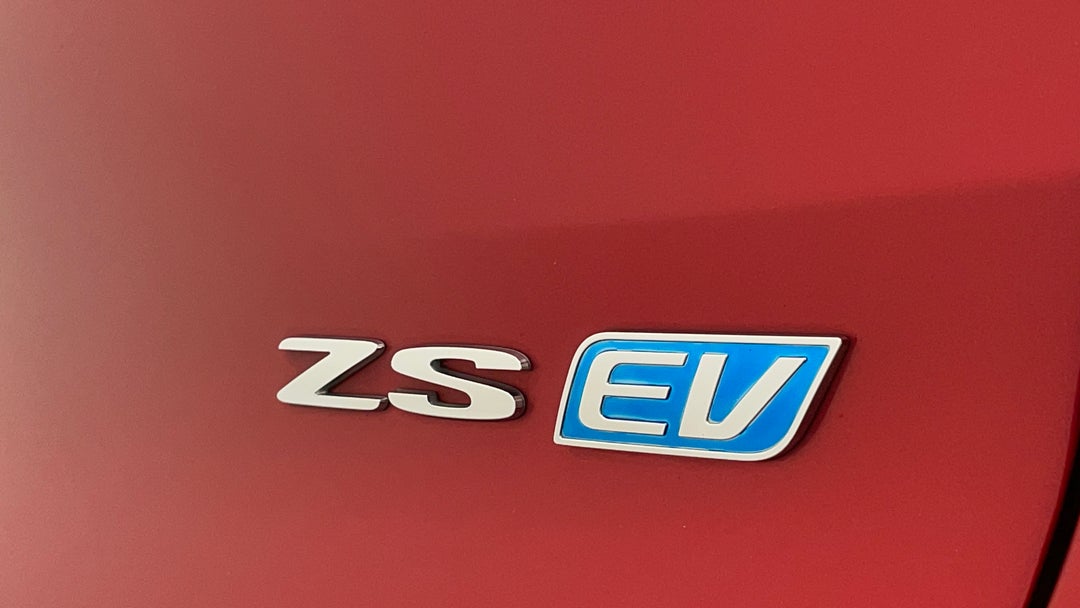 2021 MG ZS EV Essence, Automatic, 54853 km, Badge (Boot Right Side)