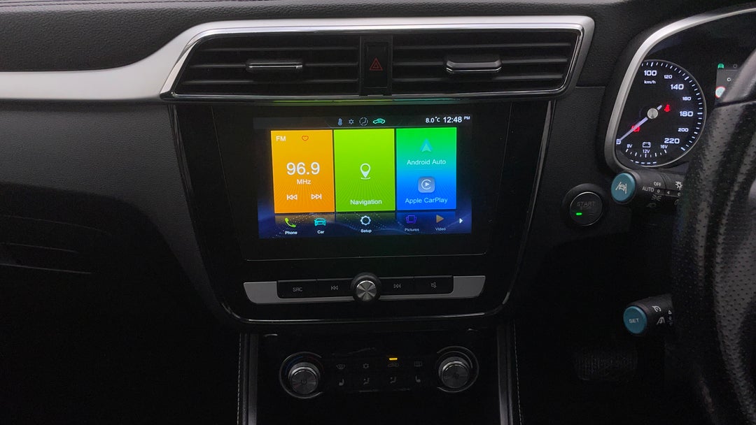 2021 MG ZS EV Essence, Automatic, 54853 km, Center Console