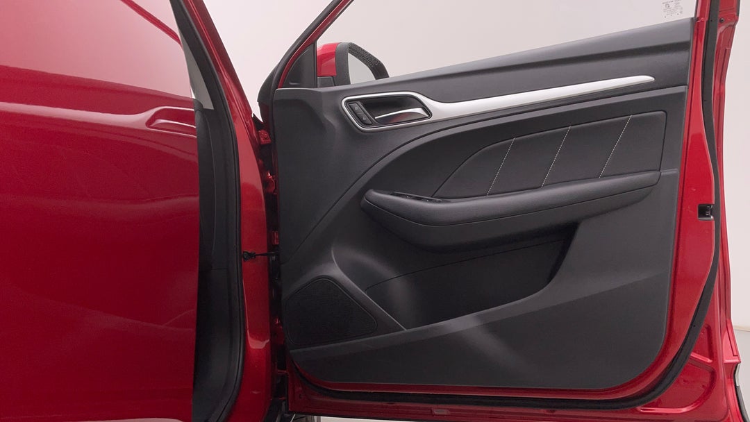 2021 MG ZS EV Essence, Automatic, 54853 km, Speaker View