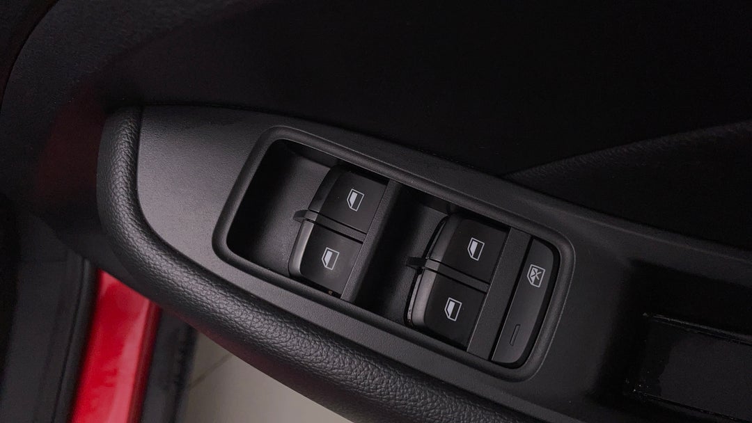 2021 MG ZS EV Essence, Automatic, 54853 km, Drivers Side Door Panel Controls