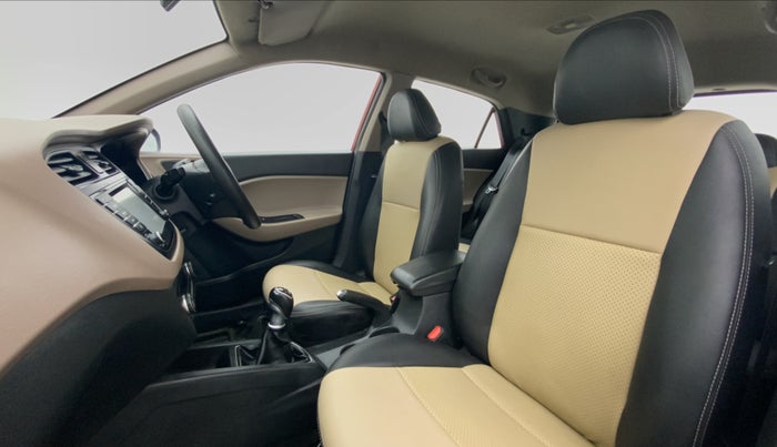 2017 Hyundai Elite i20 ASTA 1.4 CRDI, Diesel, Manual, 47,940 km, Right Side Front Door Cabin
