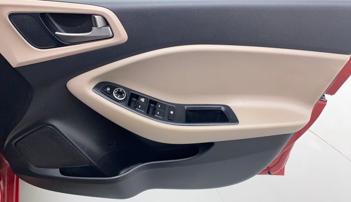 2017 Hyundai Elite i20 ASTA 1.4 CRDI, Diesel, Manual, 47,940 km, Driver Side Door Panels Control