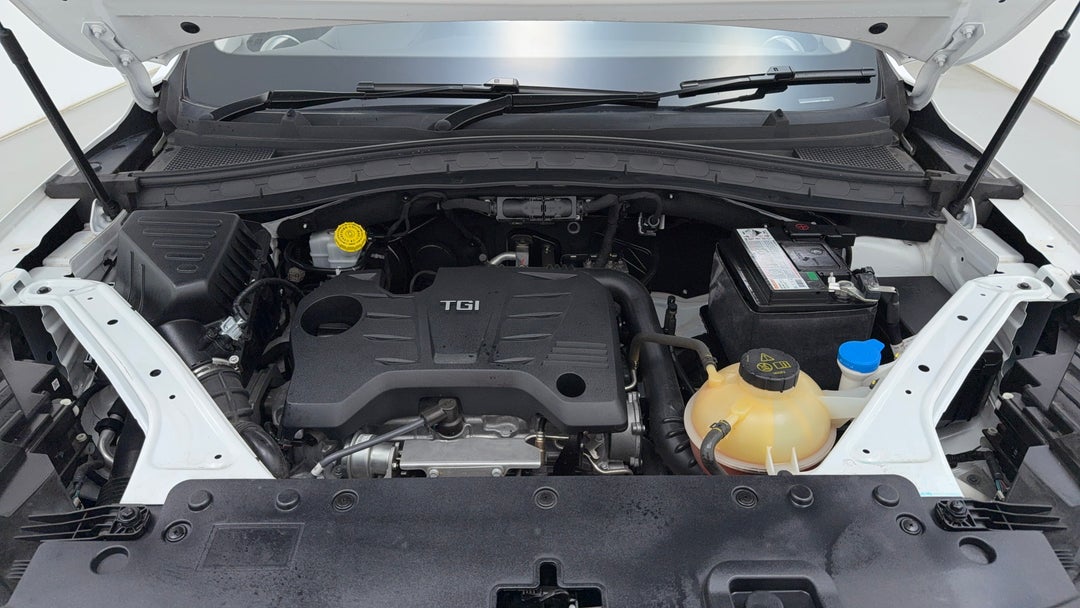 Open Bonnet (Engine)