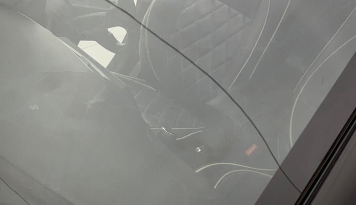 2017 Maruti Swift VXI O, Petrol, Manual, 52,155 km, Front windshield - Minor spot on windshield