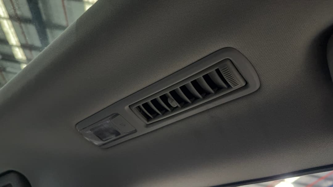 2022 Toyota Kluger Grande Hybrid AWD, Automatic, 42941 km, Rear A/C Vent