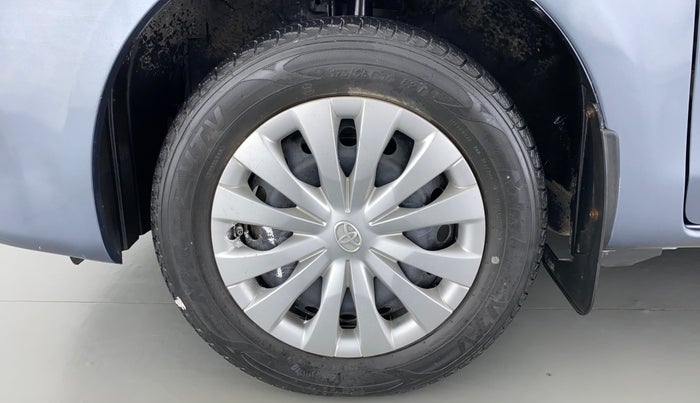 2013 Toyota Etios Liva G SP, Petrol, Manual, 36,608 km, Left Front Wheel