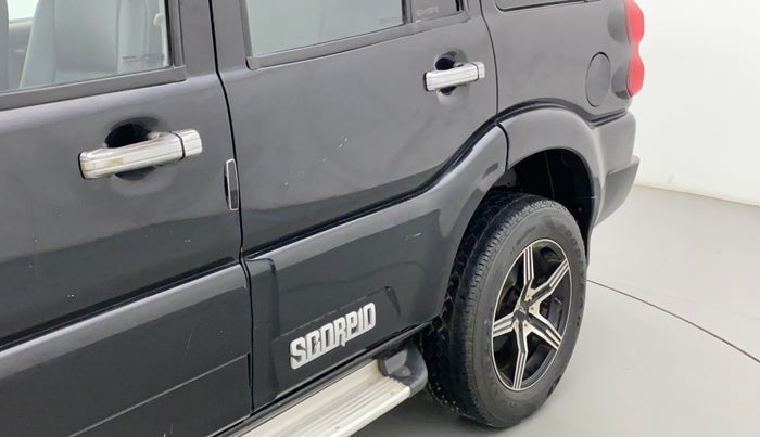 2019 Mahindra Scorpio S5, Diesel, Manual, 74,040 km, Rear left door - Slightly dented