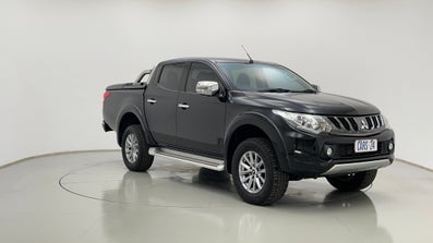 2017 Mitsubishi Triton Gls (4x4) Automatic, 131k kms Diesel Car