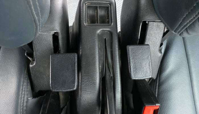 2018 Maruti Eeco 5 STR WITH AC PLUSHTR, Petrol, Manual, 49,964 km, Driver Side Adjustment Panel
