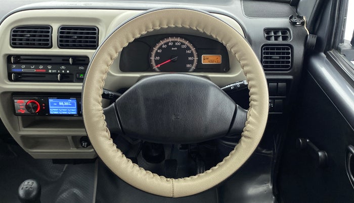 2018 Maruti Eeco 5 STR WITH AC PLUSHTR, Petrol, Manual, 49,964 km, Steering Wheel Close Up