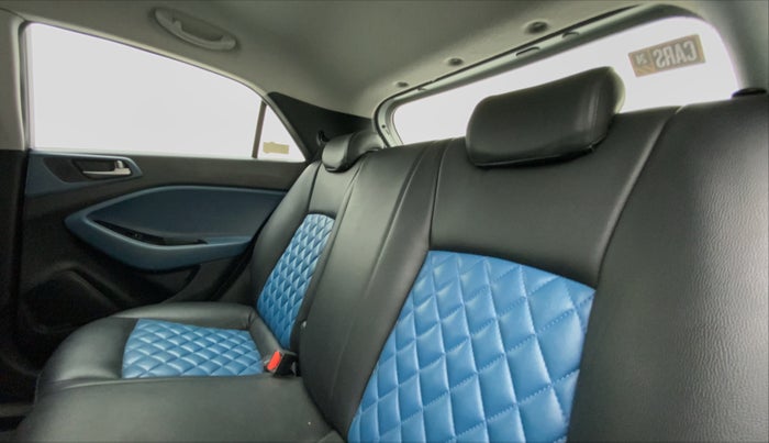 2015 Hyundai i20 Active 1.2 SX, Petrol, Manual, 88,309 km, Right Side Rear Door Cabin