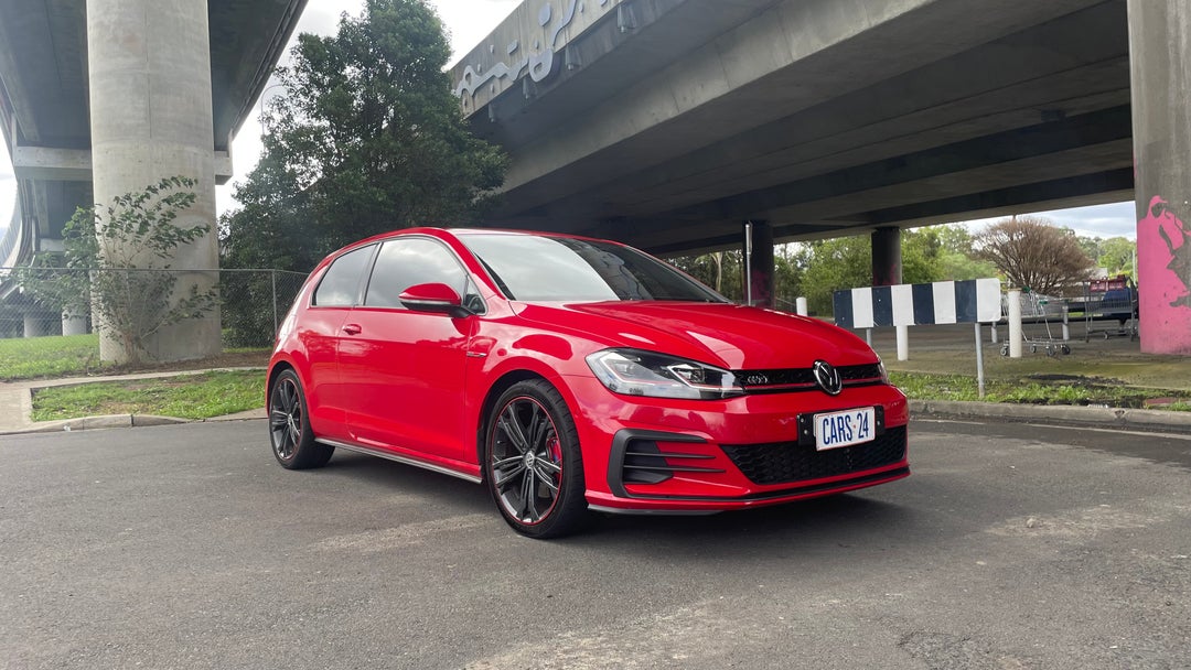 Right Front Diagonal (45- Degree) View