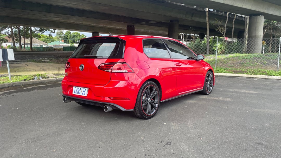 Right Back Diagonal (45- Degree) View