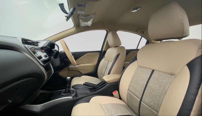 2015 Honda City V MT PETROL, Petrol, Manual, 1,50,323 km, Right Side Front Door Cabin View