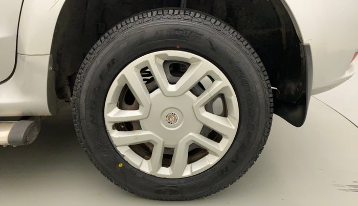 2013 Nissan Terrano XL D THP 110 PS, Diesel, Manual, 92,642 km, Left Rear Wheel