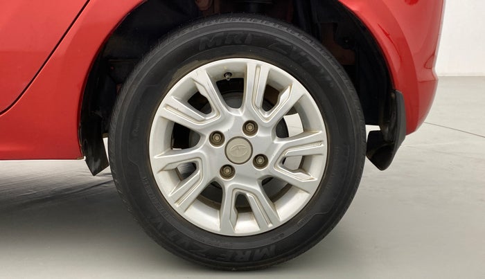 2018 Tata Tiago XZ 1.2 REVOTRON, Petrol, Manual, 33,420 km, Left Rear Wheel