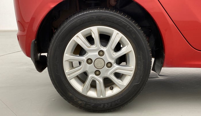 2018 Tata Tiago XZ 1.2 REVOTRON, Petrol, Manual, 33,420 km, Right Rear Wheel