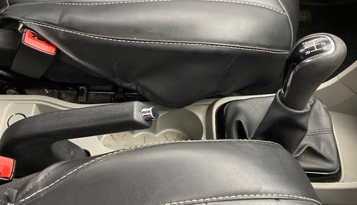 2018 Tata Tiago XZ 1.2 REVOTRON, Petrol, Manual, 33,420 km, Gear Lever