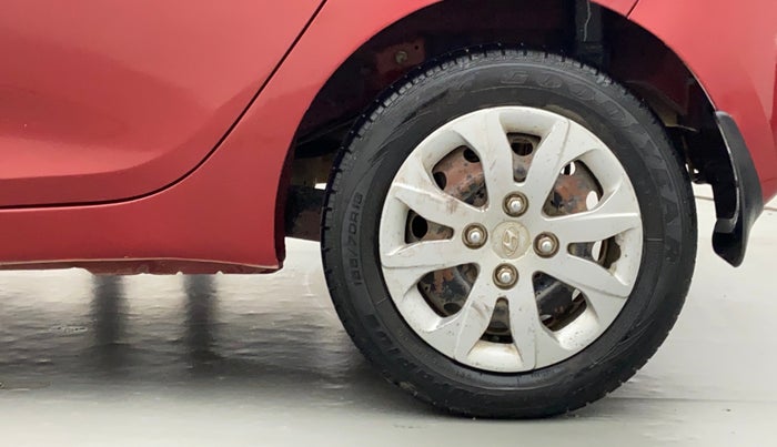 2014 Hyundai Eon MAGNA PLUS, Petrol, Manual, 56,367 km, Left Rear Wheel