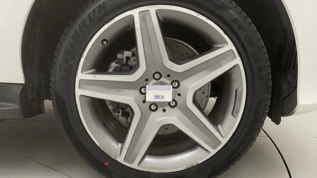 Wheels Rim Front RHS Gutter Rash