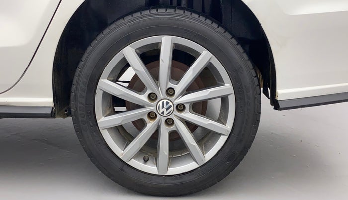 2019 Volkswagen Vento HIGHLINE PLUS 1.2 AT 16 ALLOY, Petrol, Automatic, 67,433 km, Left Rear Wheel