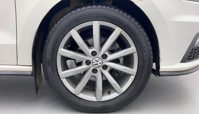 2019 Volkswagen Vento HIGHLINE PLUS 1.2 AT 16 ALLOY, Petrol, Automatic, 67,433 km, Right Front Wheel