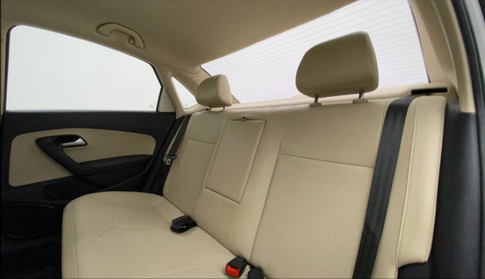 2019 Volkswagen Vento HIGHLINE PLUS 1.2 AT 16 ALLOY, Petrol, Automatic, 67,433 km, Right Side Rear Door Cabin