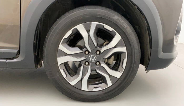 2018 Honda WR-V 1.2L I-VTEC S MT, Petrol, Manual, 1,00,604 km, Right Front Wheel
