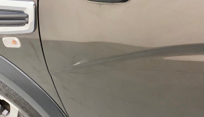 2018 Honda WR-V 1.2L I-VTEC S MT, Petrol, Manual, 1,00,604 km, Front passenger door - Slightly dented