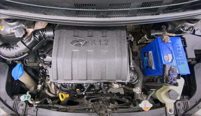 2016 Hyundai Grand i10 SPORTZ 1.2 KAPPA VTVT, Petrol, Manual, 54,440 km, Engine Bonet View