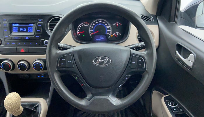 2016 Hyundai Grand i10 SPORTZ 1.2 KAPPA VTVT, Petrol, Manual, 54,440 km, Steering Wheel Close-up