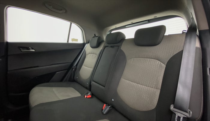 2017 Hyundai Creta 1.6 SX PLUS AUTO PETROL, Petrol, Automatic, 45,708 km, Right Side Rear Door Cabin