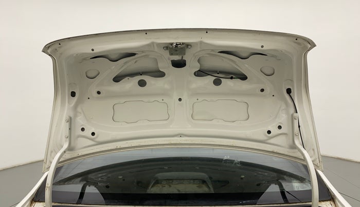 2011 Toyota Etios V, Petrol, Manual, 45,599 km, Boot Door Open